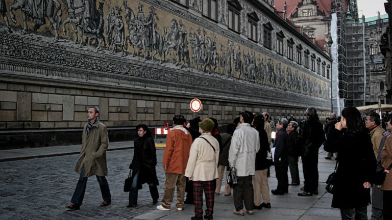 Läs mer om artikeln Dresden håller på att vakna