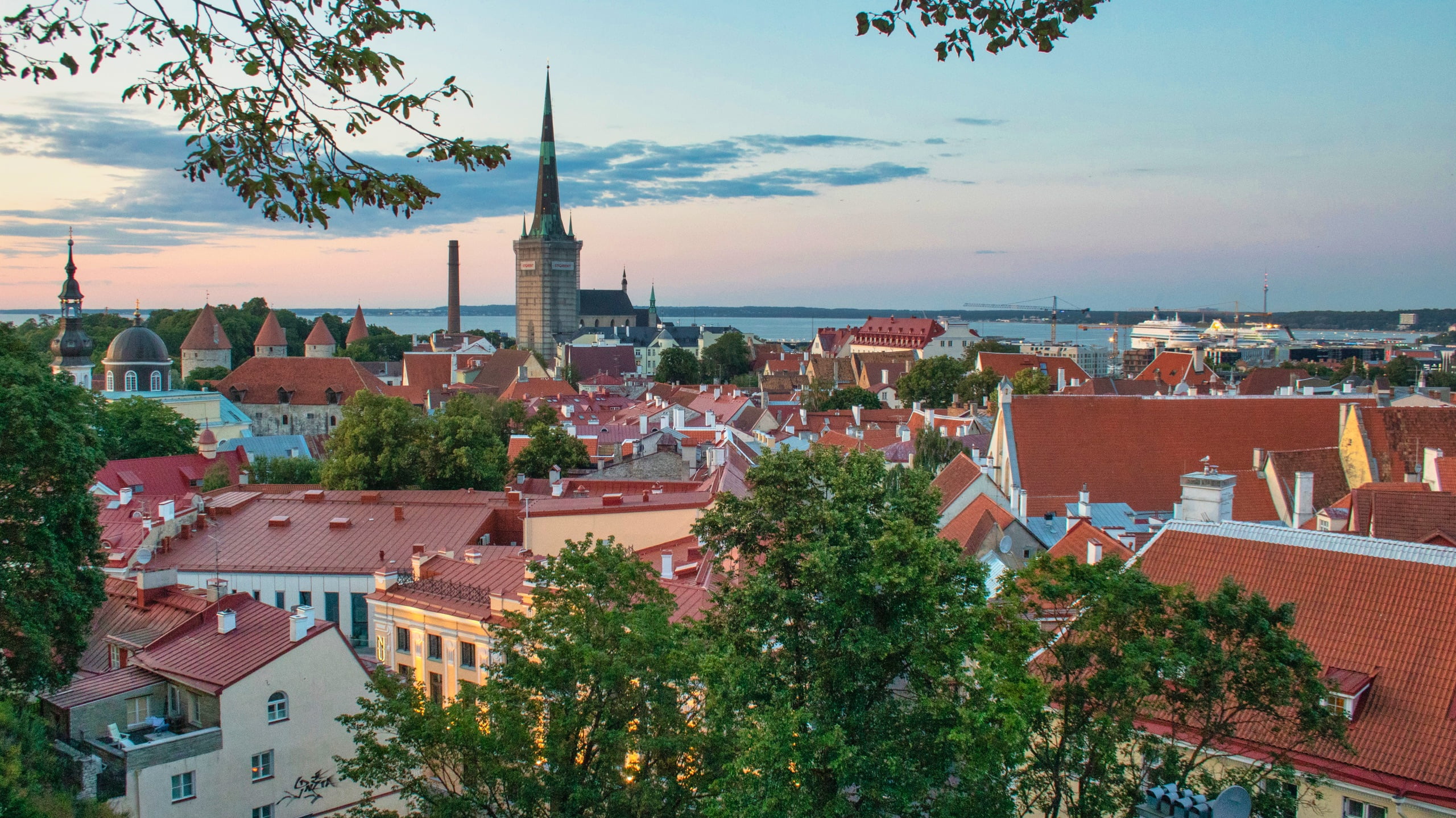 Du visar för närvarande Tallinn – Nära men ändå annorlunda