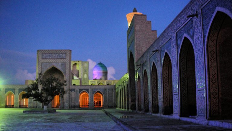 Uzbekistan- färggrannare får du leta efter 3 Läs mer om artikeln Uzbekistan- färggrannare får du leta efter