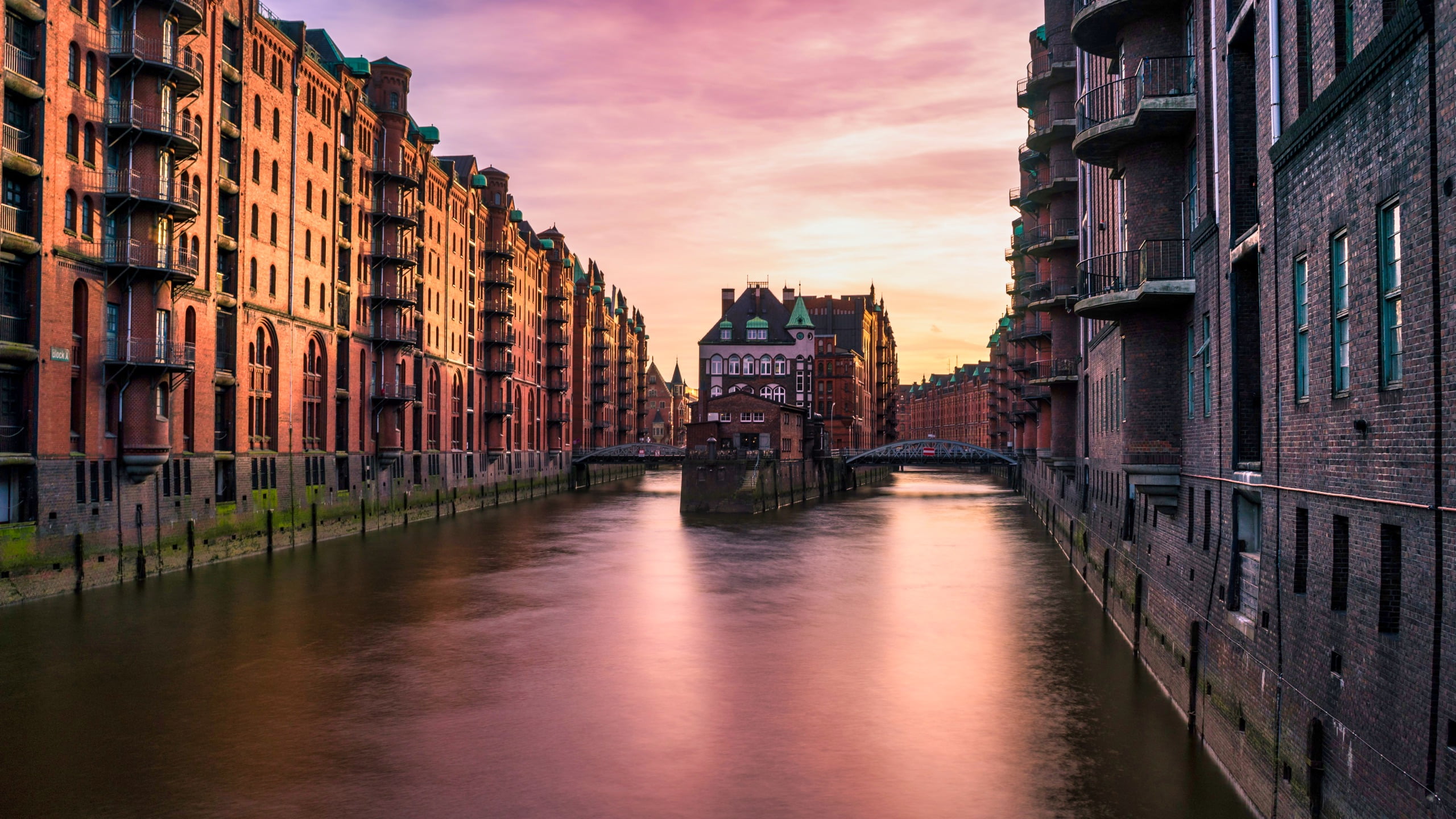 Du visar för närvarande Hamburg – En underbar sommarstad